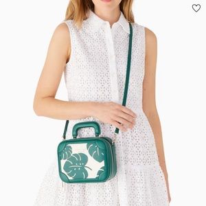 Monstera Leaves Traveler Trunk Crossbody Bag